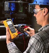 Fluke 725 �๦���^��У����/У�x